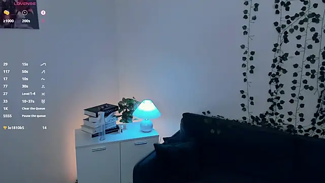 Snapshot of Foxy_blush chatting on November 28, 8:22 pm Foxy blush online show from November 28, 8:22 pm