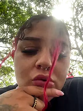 Snapshot of atennea_diiossa chatting on November 16, 4:45 pm atennea diiossa online show from November 16, 4:45 pm