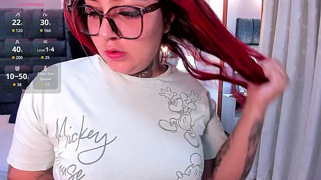 Snapshot of atennea_diiossa chatting on November 24, 11:54 am atennea diiossa online show from November 24, 11:54 am