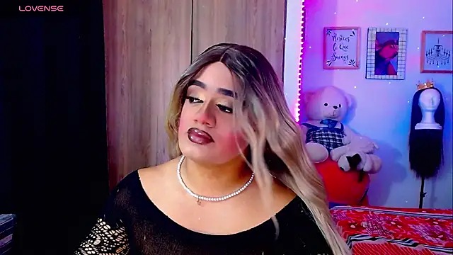 Sofiabigcock22 online show from February 17, 12:01 pm