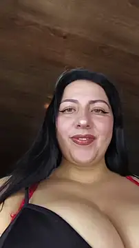 Snapshot of kitten25-hott chatting on November 28, 1:30 am kitten25-hott online show from November 28, 1:30 am