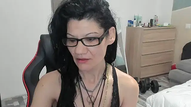 SweetSin40 online show from March 16, 9:19 pm