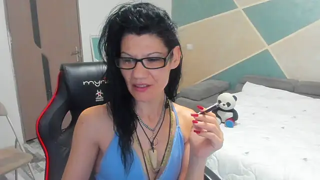 SweetSin40 online show from April 10, 8:02 pm