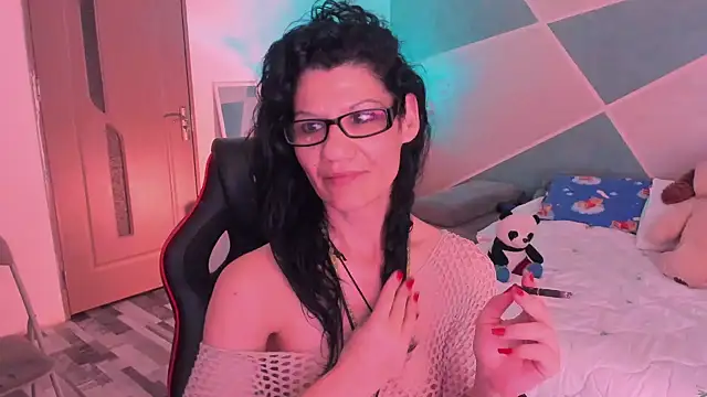 SweetSin40 online show from April 21, 3:13 am