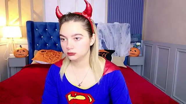 Dana Beck online show from October 31, 8:43 pm