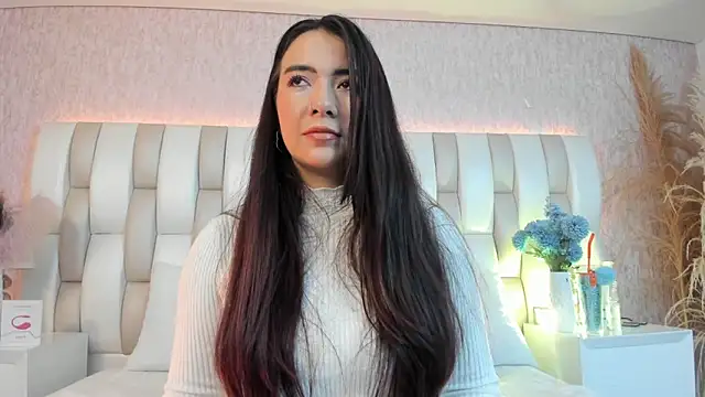 Ari lynn  online show from December 20, 3:46 am