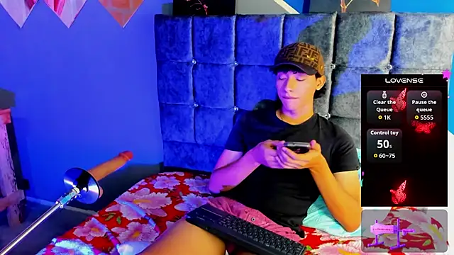 kalet-skinny online show from October 18, 1:45 pm