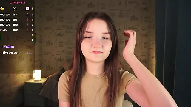 Snapshot of _Cute_World_ chatting on November 18, 9:08 pm Cute World online show from November 18, 9:08 pm