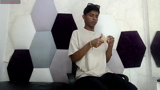 Mick storm online show from February 14, 7:32 pm