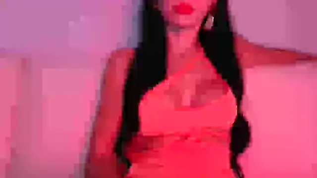 Snapshot of KitanaTana chatting on October 18, 2:14 am KitanaTana online show from October 18, 2:14 am