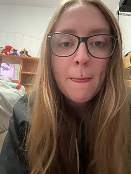 Snapshot of Pattyworld69 chatting on February 22, 1:53 pm Pattyworld69 online show from February 22, 1:53 pm