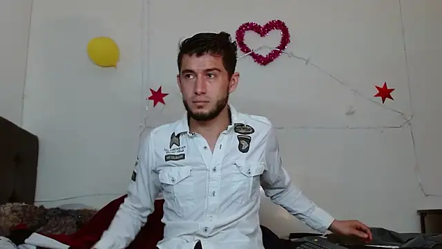 Snapshot of picante70_ chatting on October 28, 1:14 pm picante70 online show from October 28, 1:14 pm