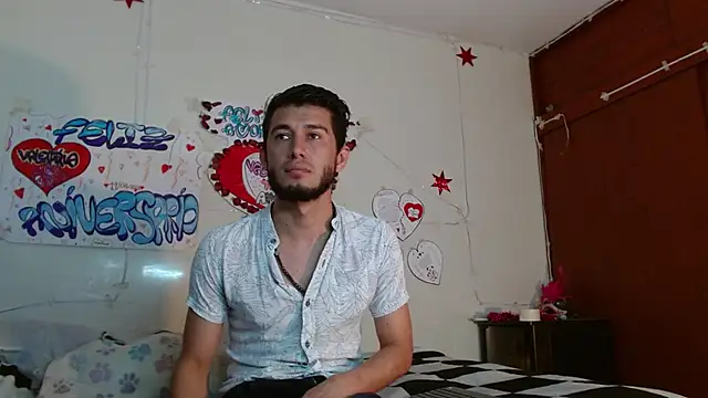 picante70  online show from April 24, 12:18 pm