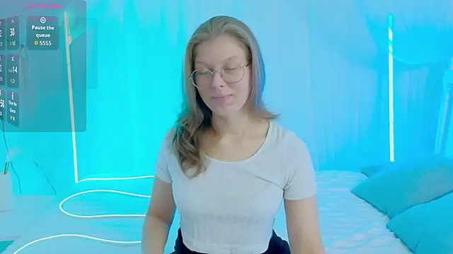 Angelie  Eyes online show from October 18, 2:07 pm