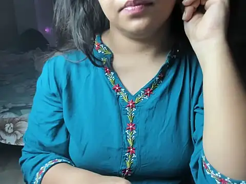 Divya68 online show from October 15, 6:08 pm