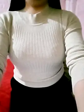 SansanCii online show from February 3, 11:21 pm