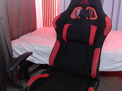 kettie  online show from November 30, 10:19 am