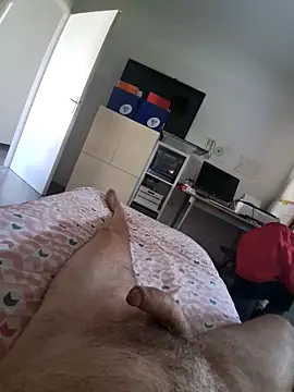 Snapshot of nico33000a chatting on October 14, 3:02 pm nico33000a online show from October 14, 3:02 pm