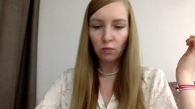 Snapshot of Neralith chatting on March 28, 5:34 pm Neralith online show from March 28, 5:34 pm