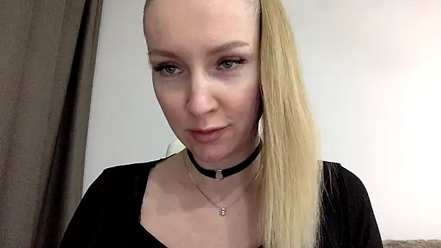 Snapshot of Neralith chatting on May 19, 6:47 pm Neralith online show from May 19, 6:47 pm