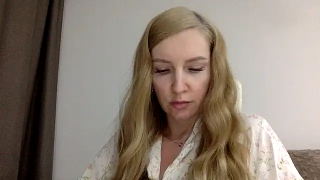 Snapshot of Neralith chatting on May 24, 6:35 pm Neralith online show from May 24, 6:35 pm