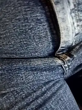 Snapshot of kajal_jadhav chatting on October 21, 10:27 am kajal jadhav online show from October 21, 10:27 am