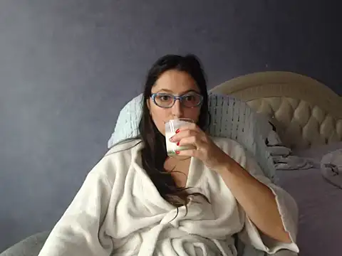 LuckyLisa23 online show from November 5, 9:53 am