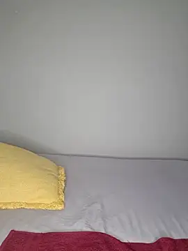 certifiedhottie2025 online show from March 11, 9:59 am