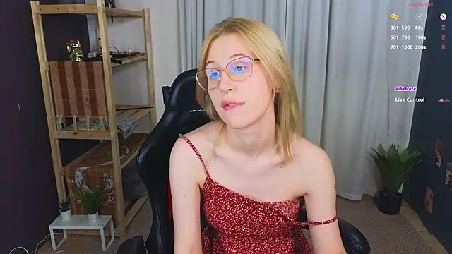 lovedrope online show from October 14, 5:47 pm