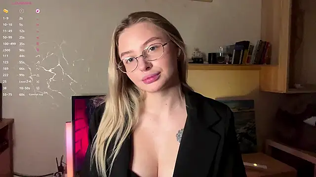 VictoriaMystery online show from November 14, 1:32 pm