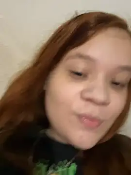 ruivinhadancer online show from May 3, 8:37 pm