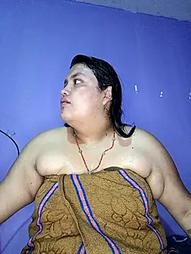 Snapshot of natt-bigass chatting on May 3, 9:37 am natt-bigass online show from May 3, 9:37 am