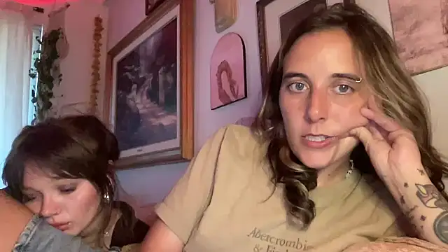 lill daddysgirl online show from May 22, 2:19 am