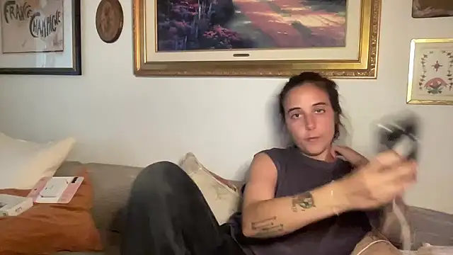 lill daddysgirl online show from June 7, 2:27 am