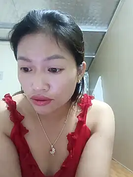 Snapshot of -Paige- chatting on October 13, 9:20 am -Paige- online show from October 13, 9:20 am