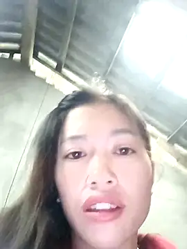 Snapshot of -Paige- chatting on October 27, 11:41 pm -Paige- online show from October 27, 11:41 pm