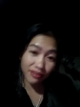 Snapshot of -Paige- chatting on November 5, 11:32 am -Paige- online show from November 5, 11:32 am