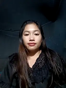 Snapshot of -Paige- chatting on November 7, 11:32 am -Paige- online show from November 7, 11:32 am