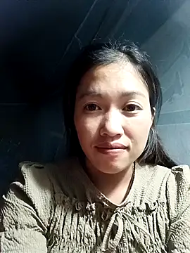 Snapshot of -Paige- chatting on November 12, 12:16 pm -Paige- online show from November 12, 12:16 pm