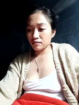 Snapshot of -Paige- chatting on November 13, 12:48 pm -Paige- online show from November 13, 12:48 pm