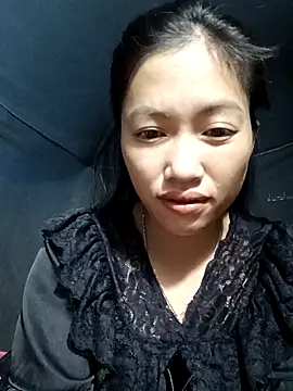 Snapshot of -Paige- chatting on November 16, 12:11 pm -Paige- online show from November 16, 12:11 pm