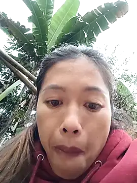 Snapshot of -Paige- chatting on November 17, 12:49 am -Paige- online show from November 17, 12:49 am