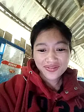 Snapshot of -Paige- chatting on November 18, 3:56 am -Paige- online show from November 18, 3:56 am