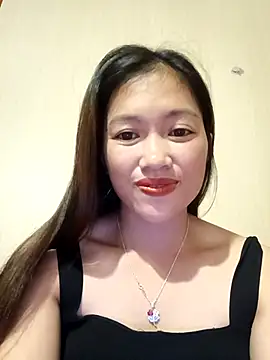 Snapshot of -Paige- chatting on November 20, 7:52 am -Paige- online show from November 20, 7:52 am