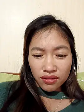 Snapshot of -Paige- chatting on November 24, 3:39 am -Paige- online show from November 24, 3:39 am