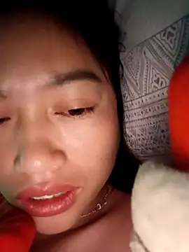 Snapshot of -Paige- chatting on November 25, 9:26 pm -Paige- online show from November 25, 9:26 pm