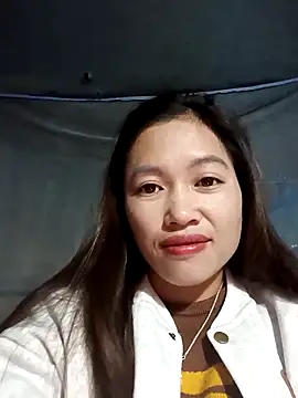 Snapshot of -Paige- chatting on November 28, 2:25 am -Paige- online show from November 28, 2:25 am