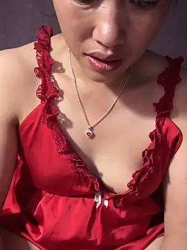 -Paige- online show from April 6, 5:19 am