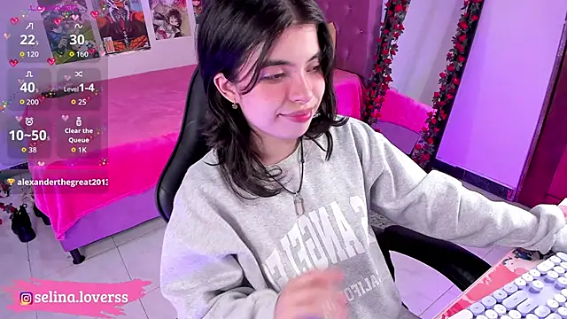 selina lovers  online show from March 24, 3:55 am