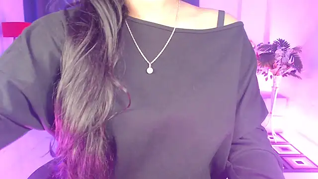 Rashiii  online show from February 17, 5:41 pm